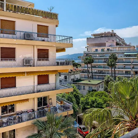 Cosy : Proche Et Gare Juan-les-Pins