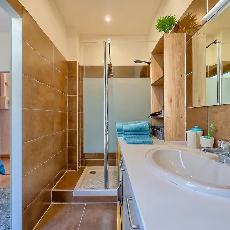 Cosy : Proche Et Gare Apartment Juan-les-Pins
