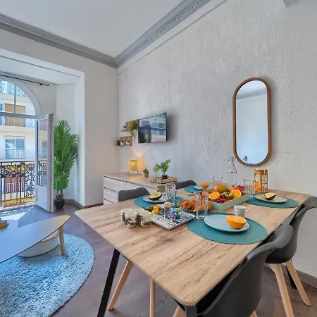 Cosy : Proche Et Gare Apartment *